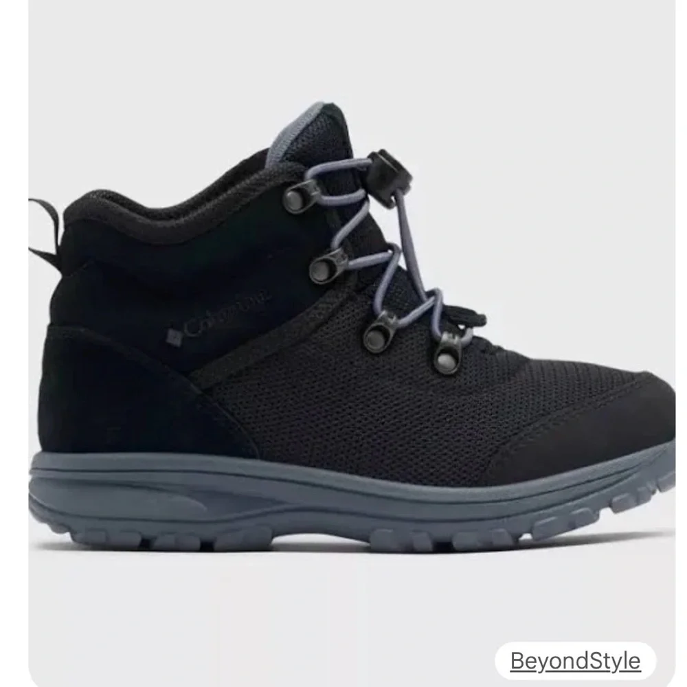 Columbia Youth Fairbanks Mid Black Graphite Boots